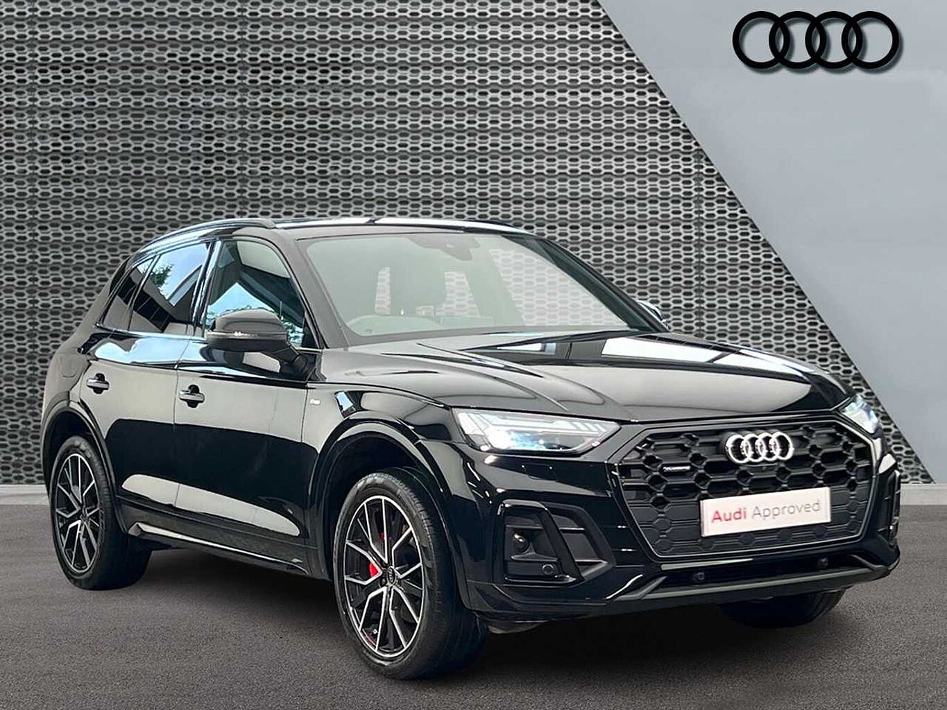 Main listing image - Audi Q5