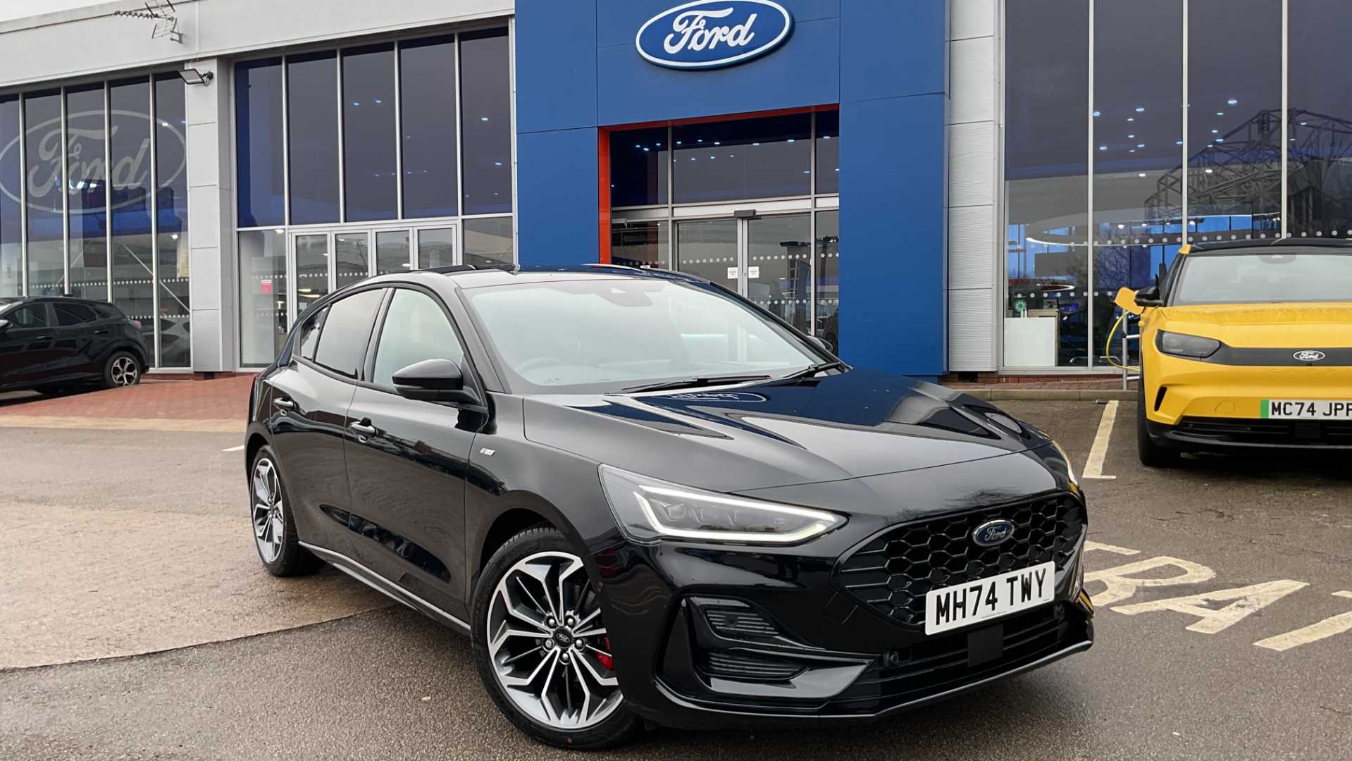 Main listing image - Ford Focus