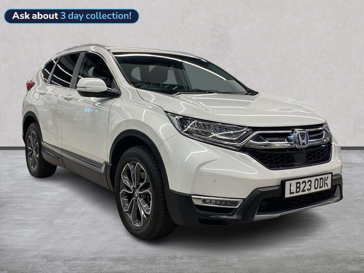 Main listing image - Honda CR-V