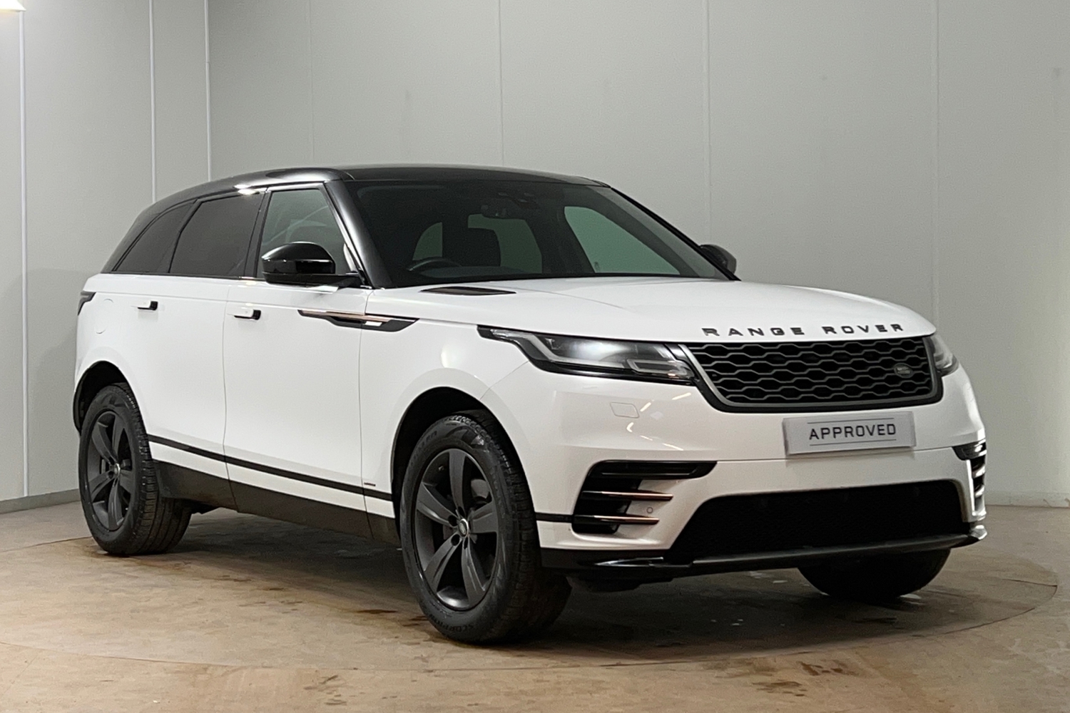 Main listing image - Land Rover Range Rover Velar