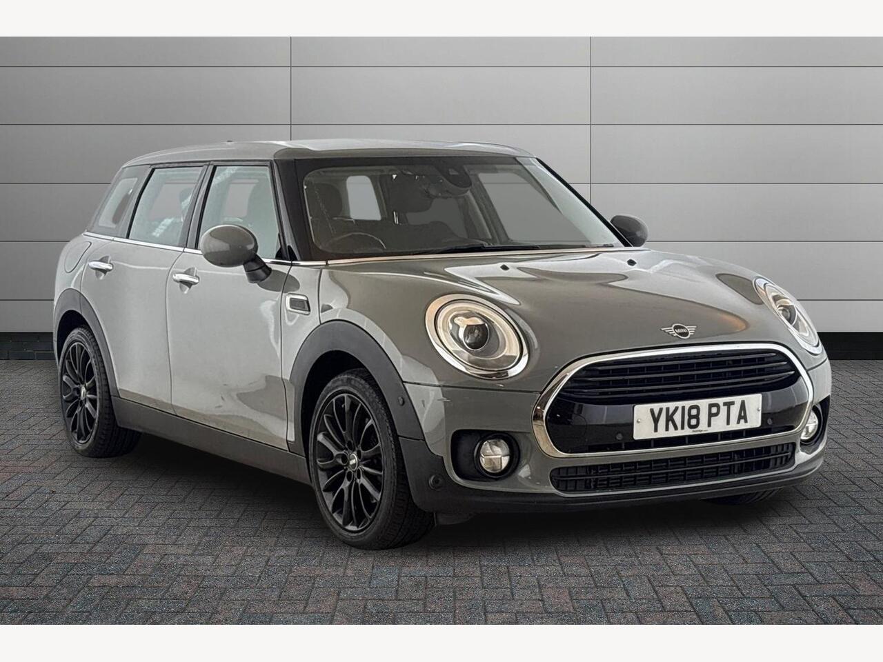 Main listing image - MINI Clubman