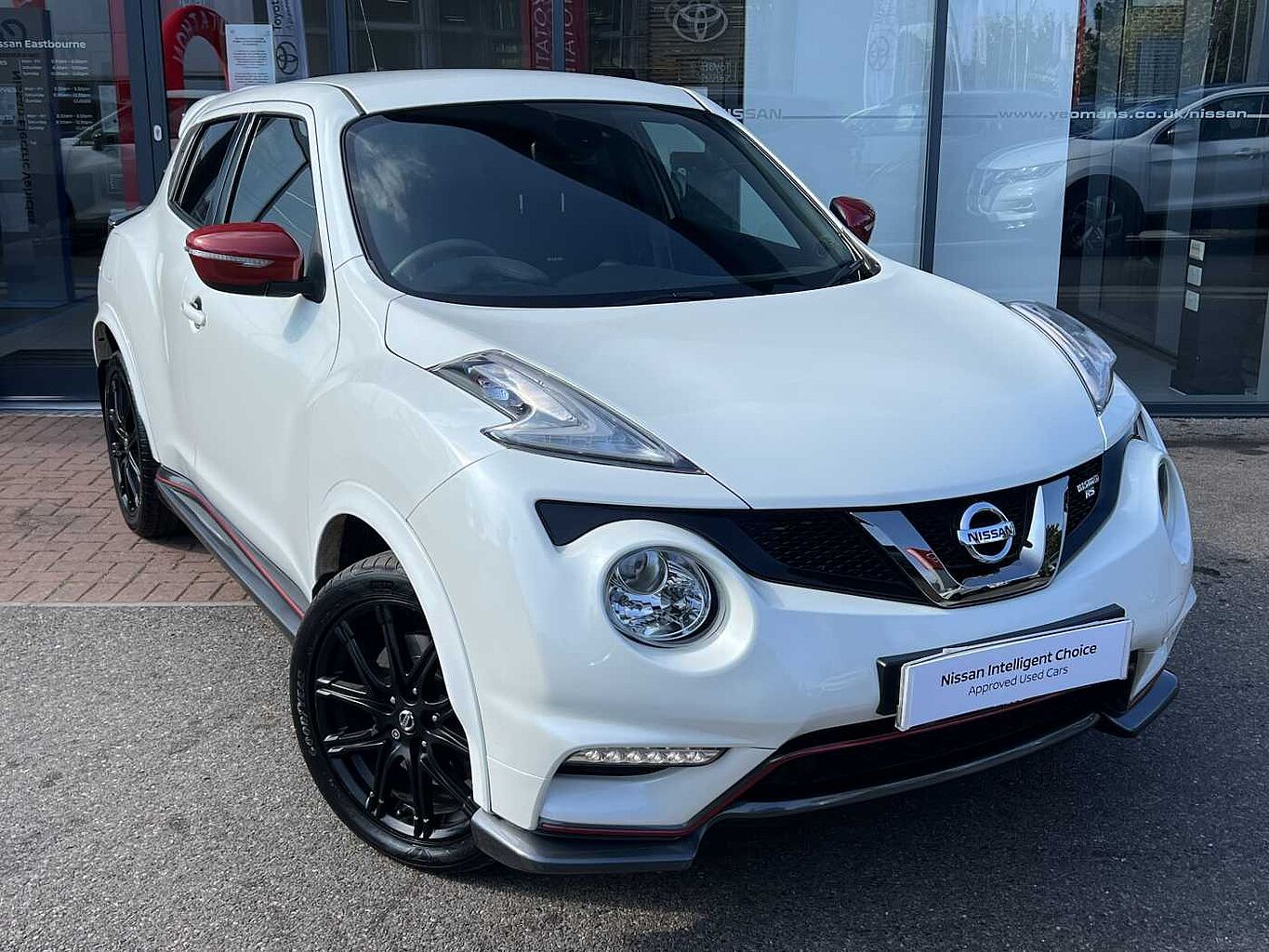 Main listing image - Nissan Juke