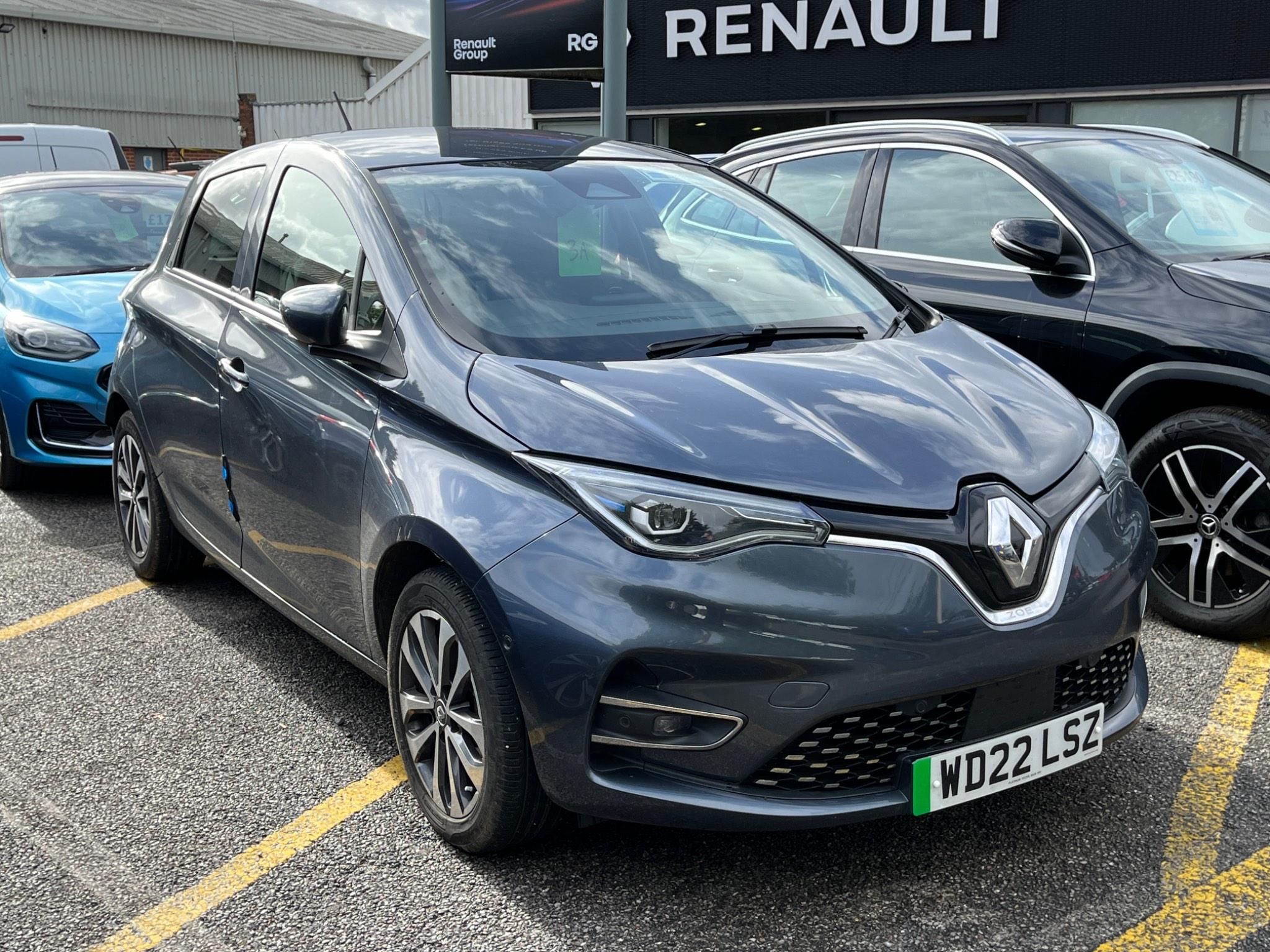 Main listing image - Renault Zoe