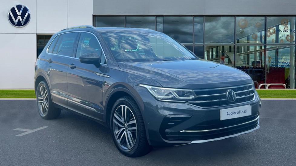 Main listing image - Volkswagen Tiguan