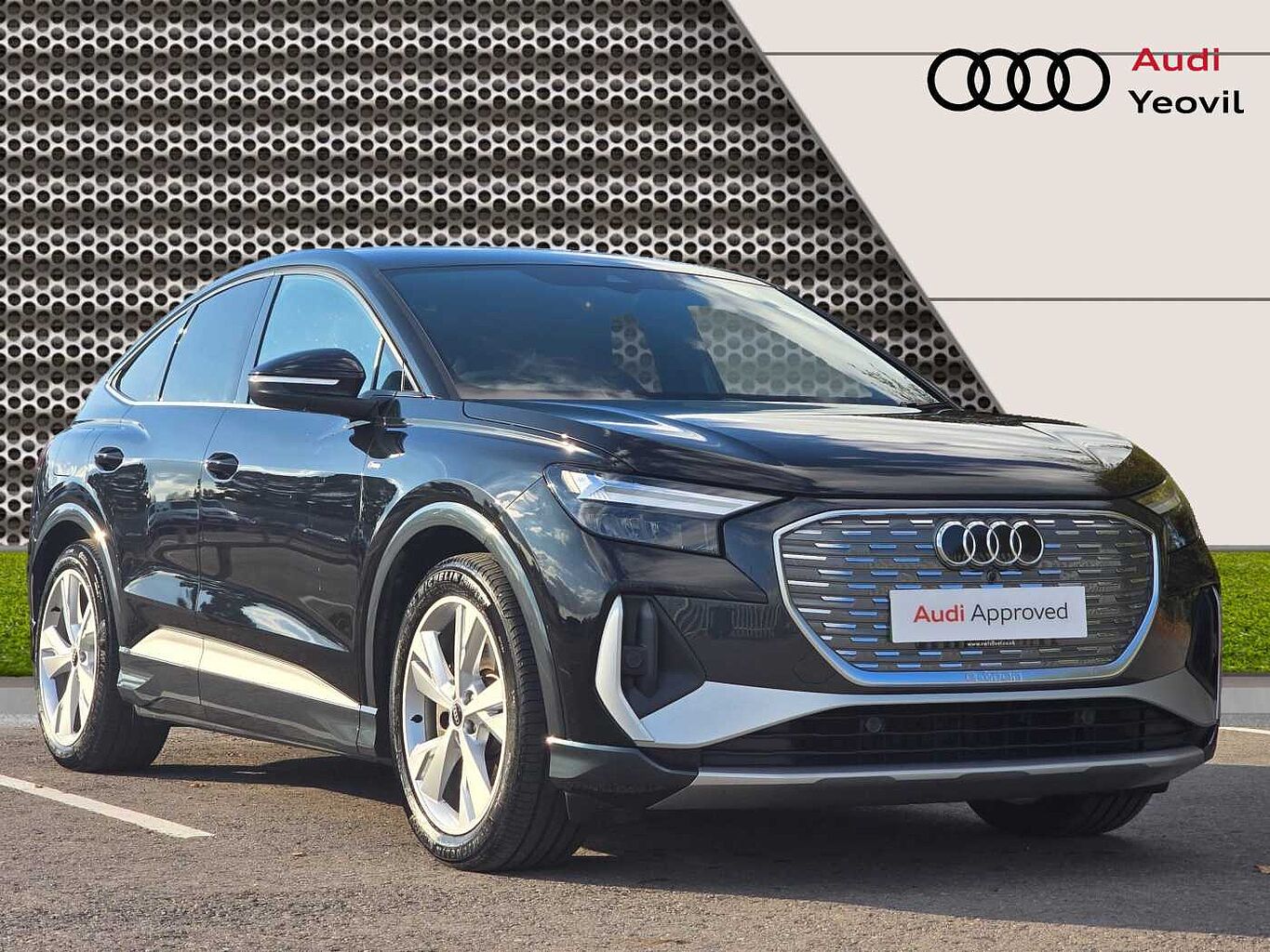 Main listing image - Audi Q4