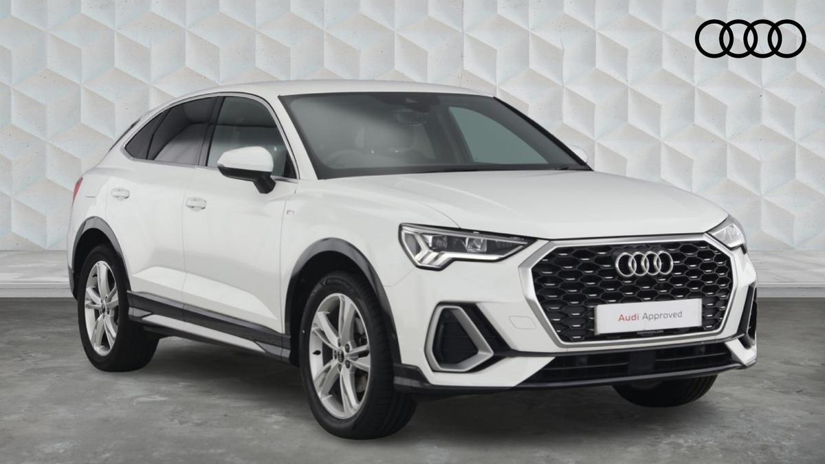 Main listing image - Audi Q3