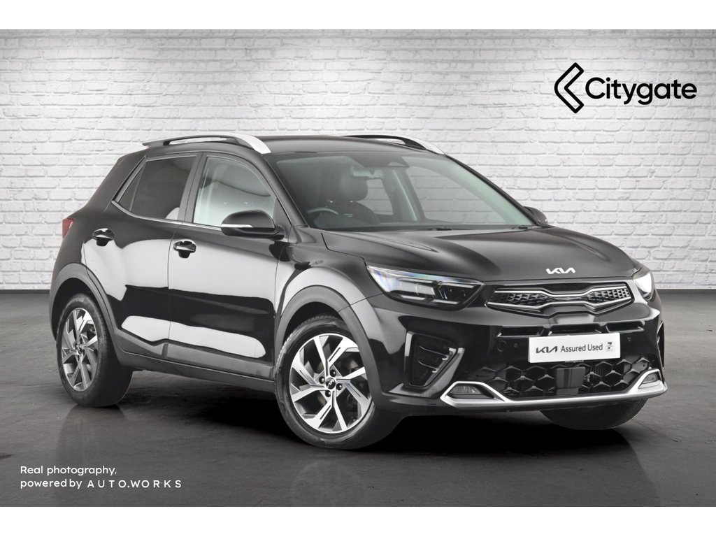 Main listing image - Kia Stonic