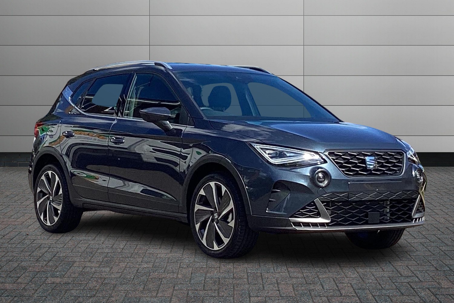 Main listing image - SEAT Arona