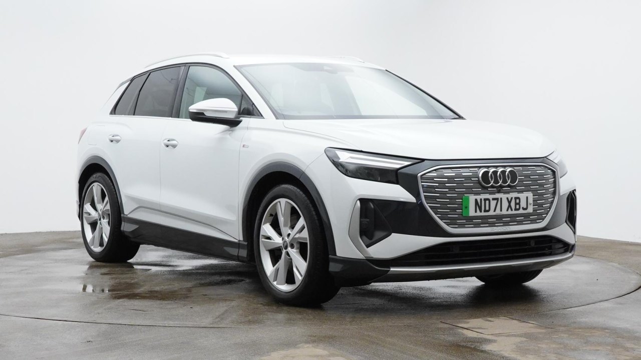 Main listing image - Audi Q4