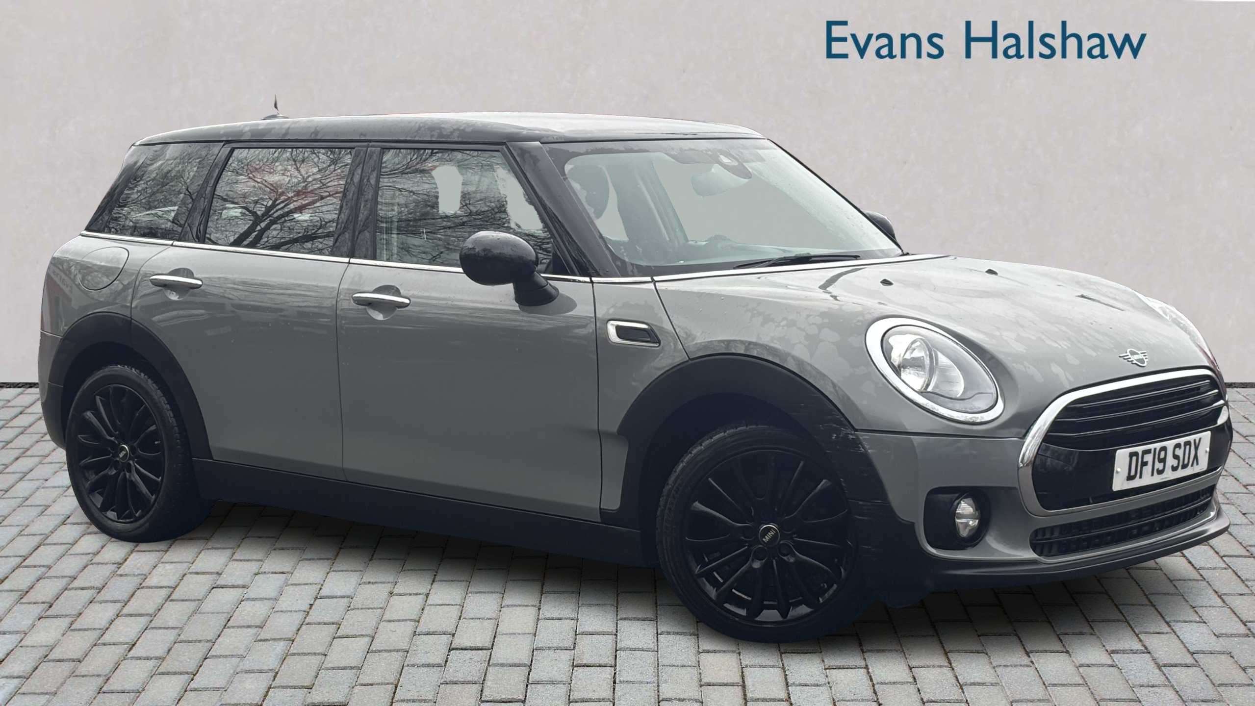 Main listing image - MINI Clubman