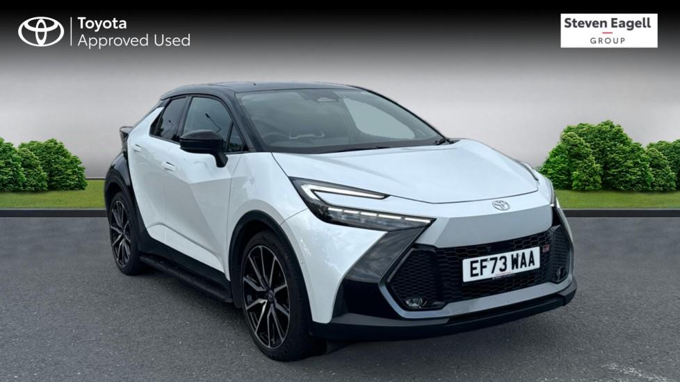 Main listing image - Toyota C-HR