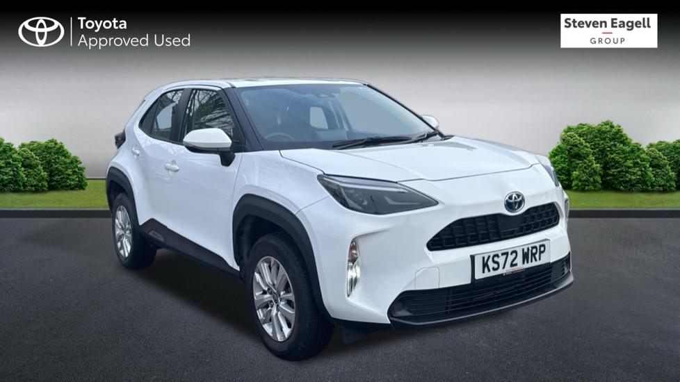 Main listing image - Toyota Yaris Cross