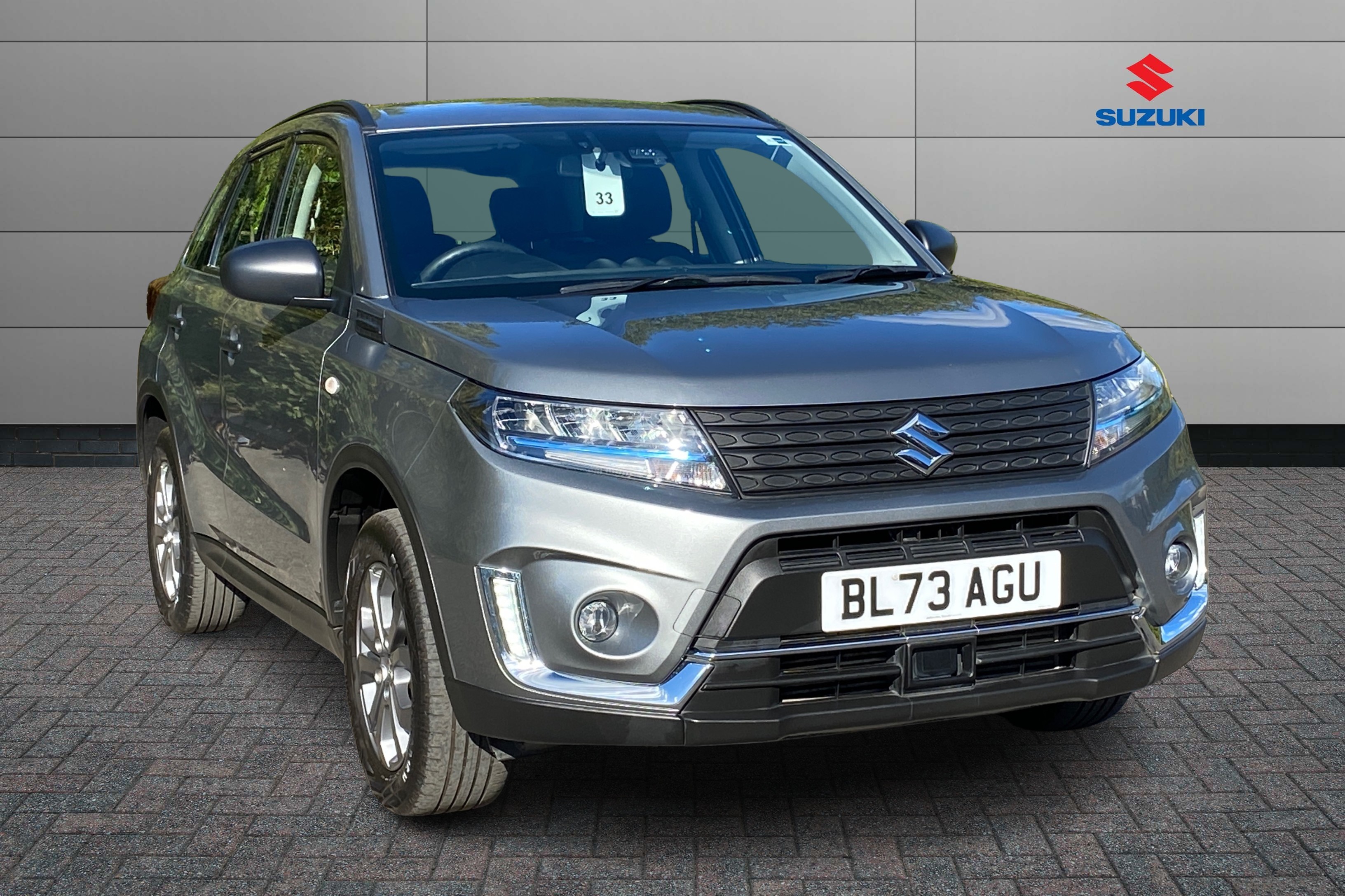 Main listing image - Suzuki Vitara