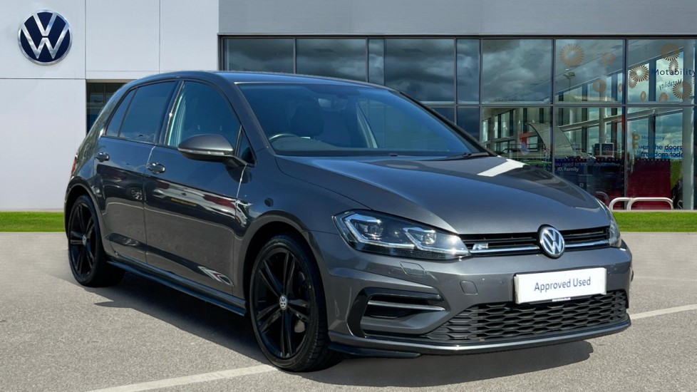 Main listing image - Volkswagen Golf