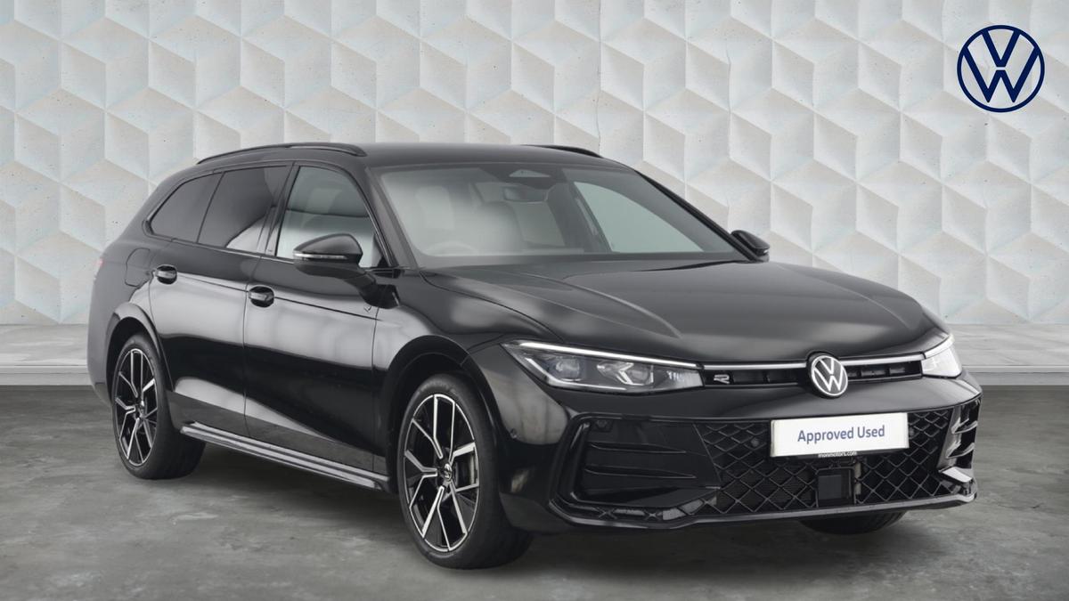 Main listing image - Volkswagen Passat Estate