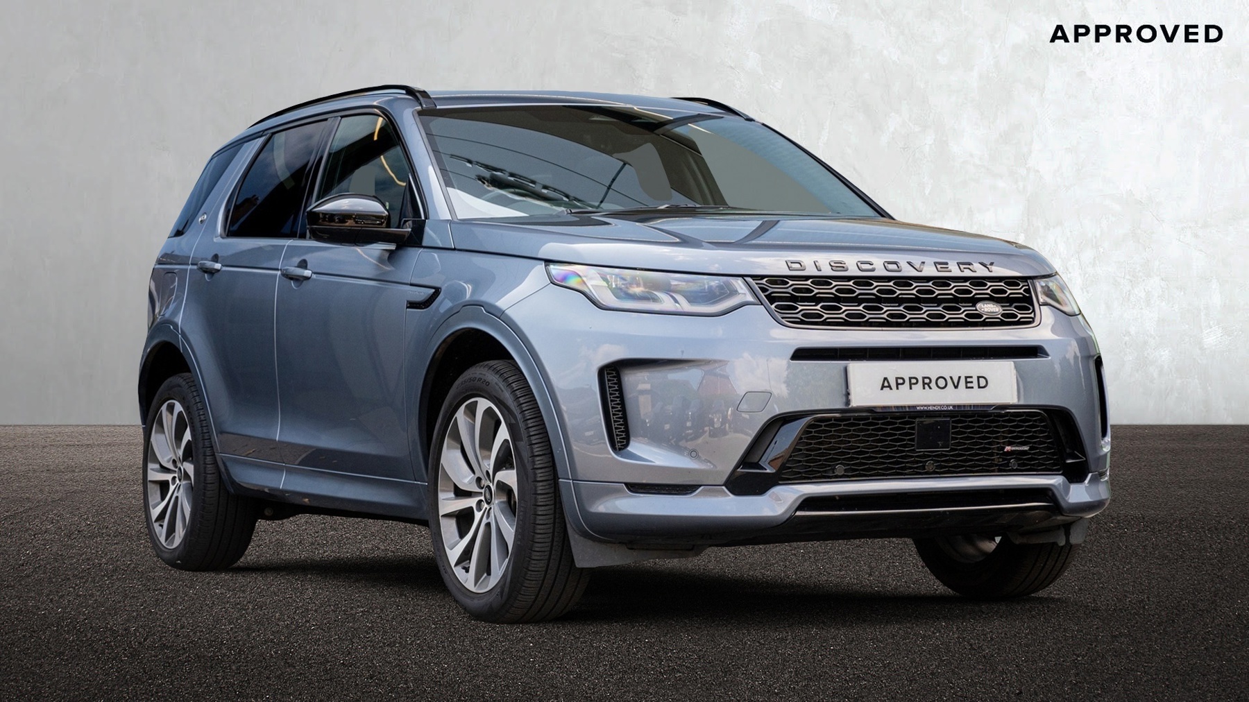 Main listing image - Land Rover Discovery Sport