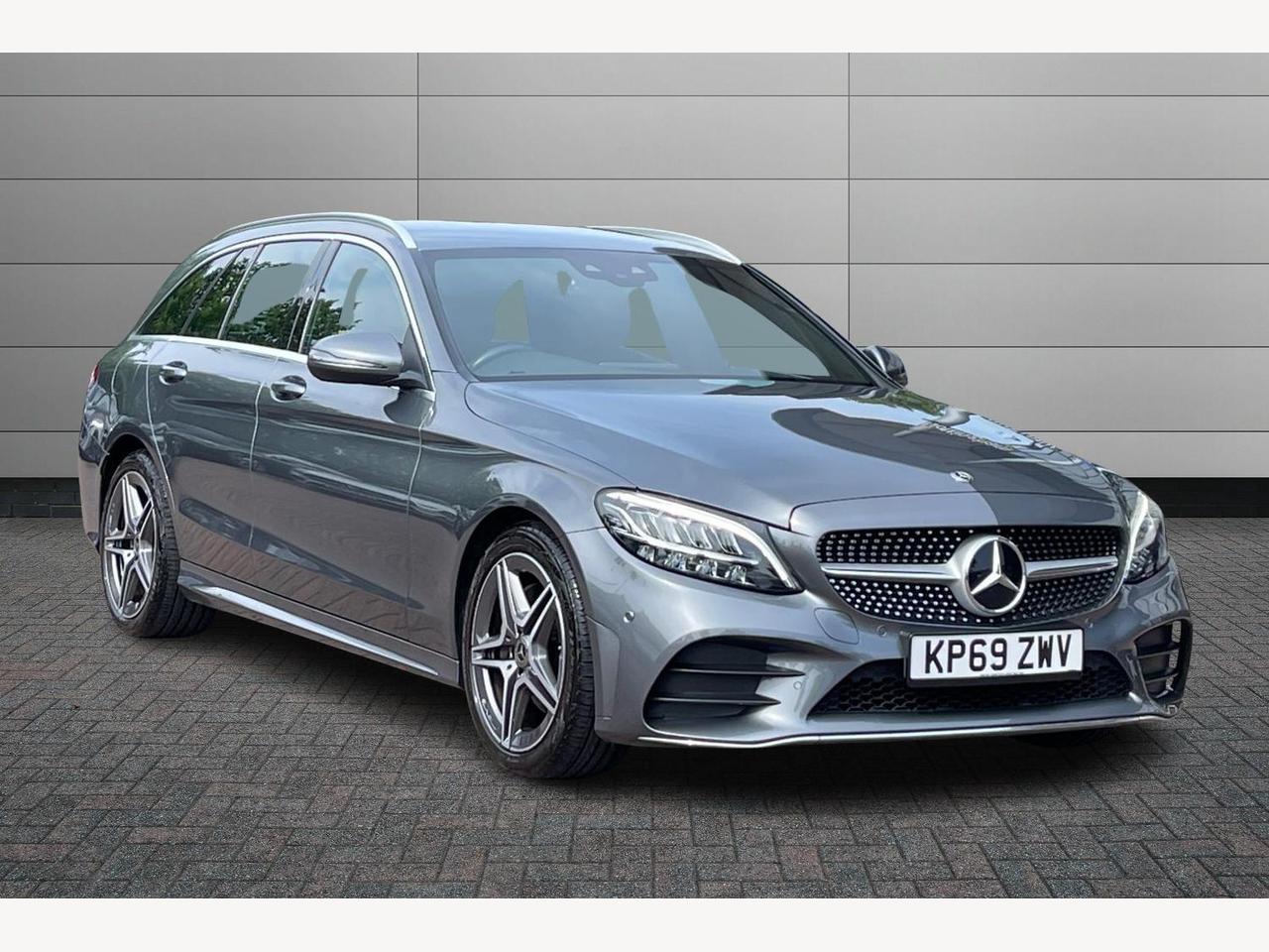 Main listing image - Mercedes-Benz C-Class Estate