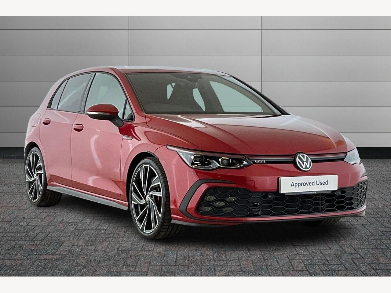 Main listing image - Volkswagen Golf