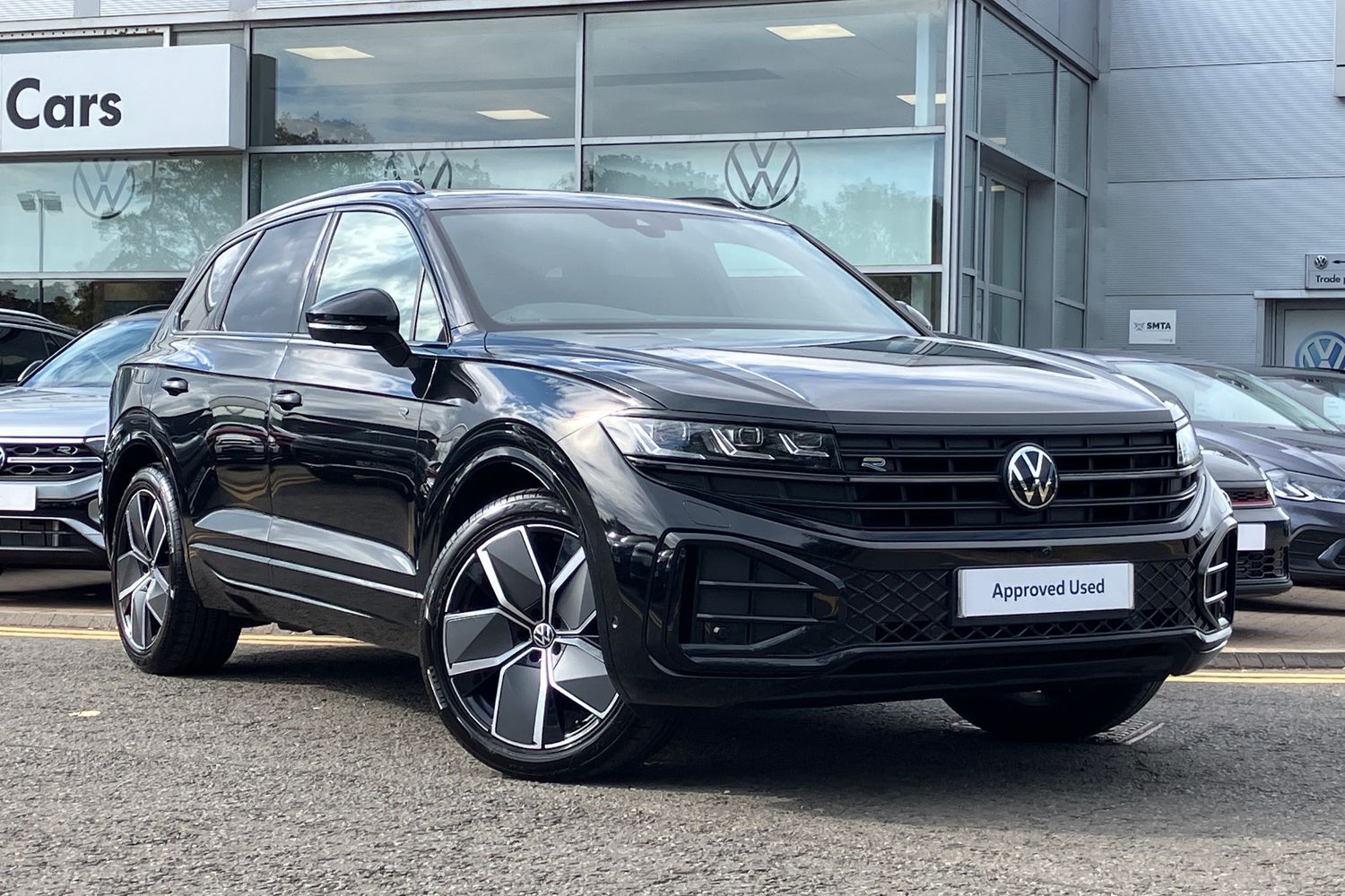 Main listing image - Volkswagen Touareg