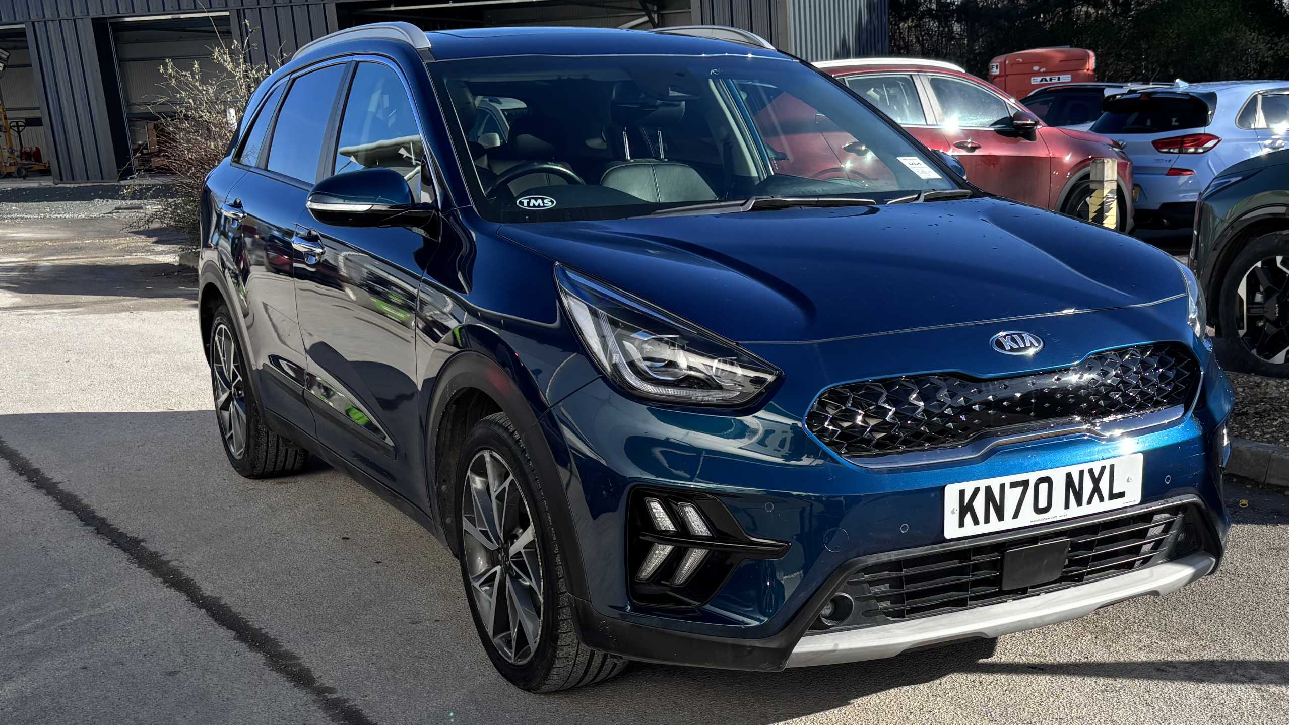 Main listing image - Kia Niro