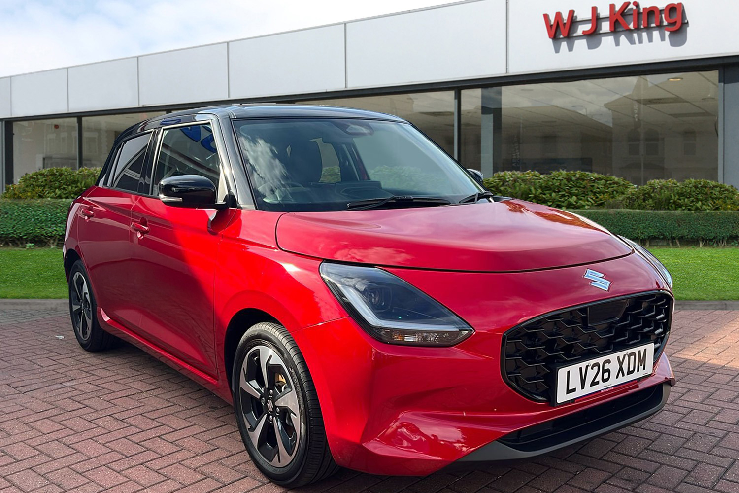 Main listing image - Suzuki Swift
