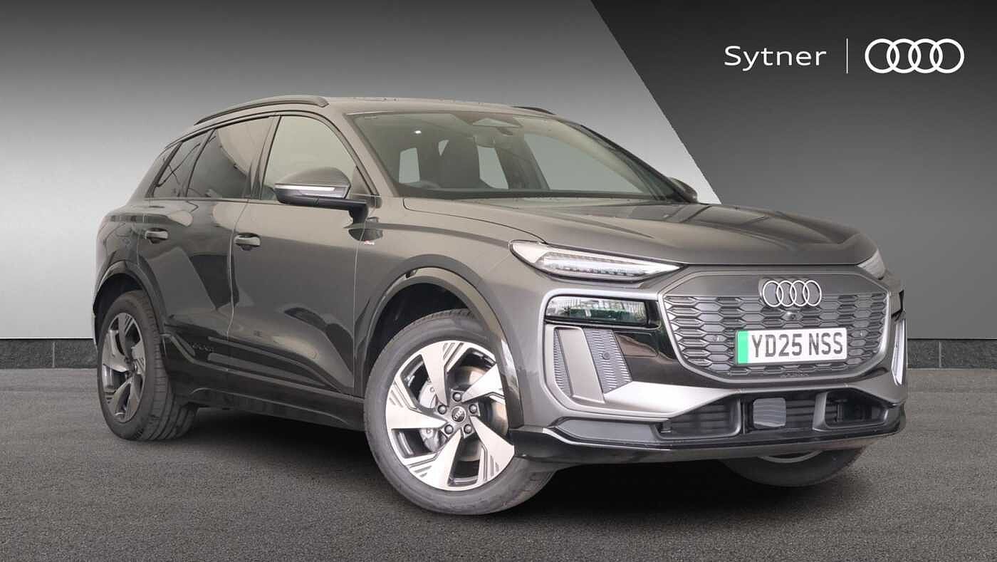 Main listing image - Audi Q6 e-tron