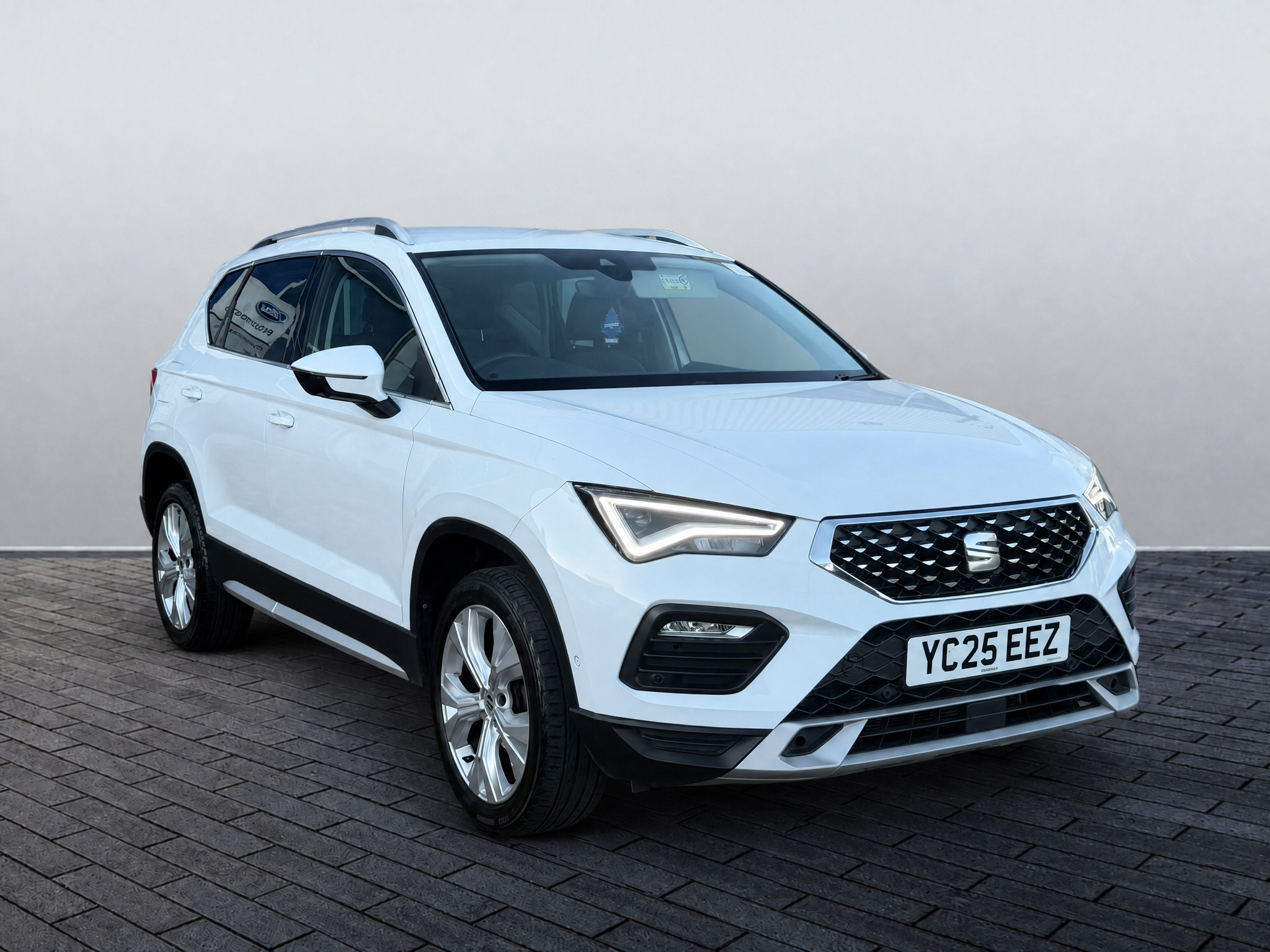 Main listing image - SEAT Ateca