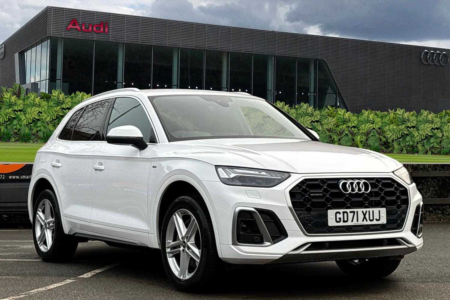 Main listing image - Audi Q5