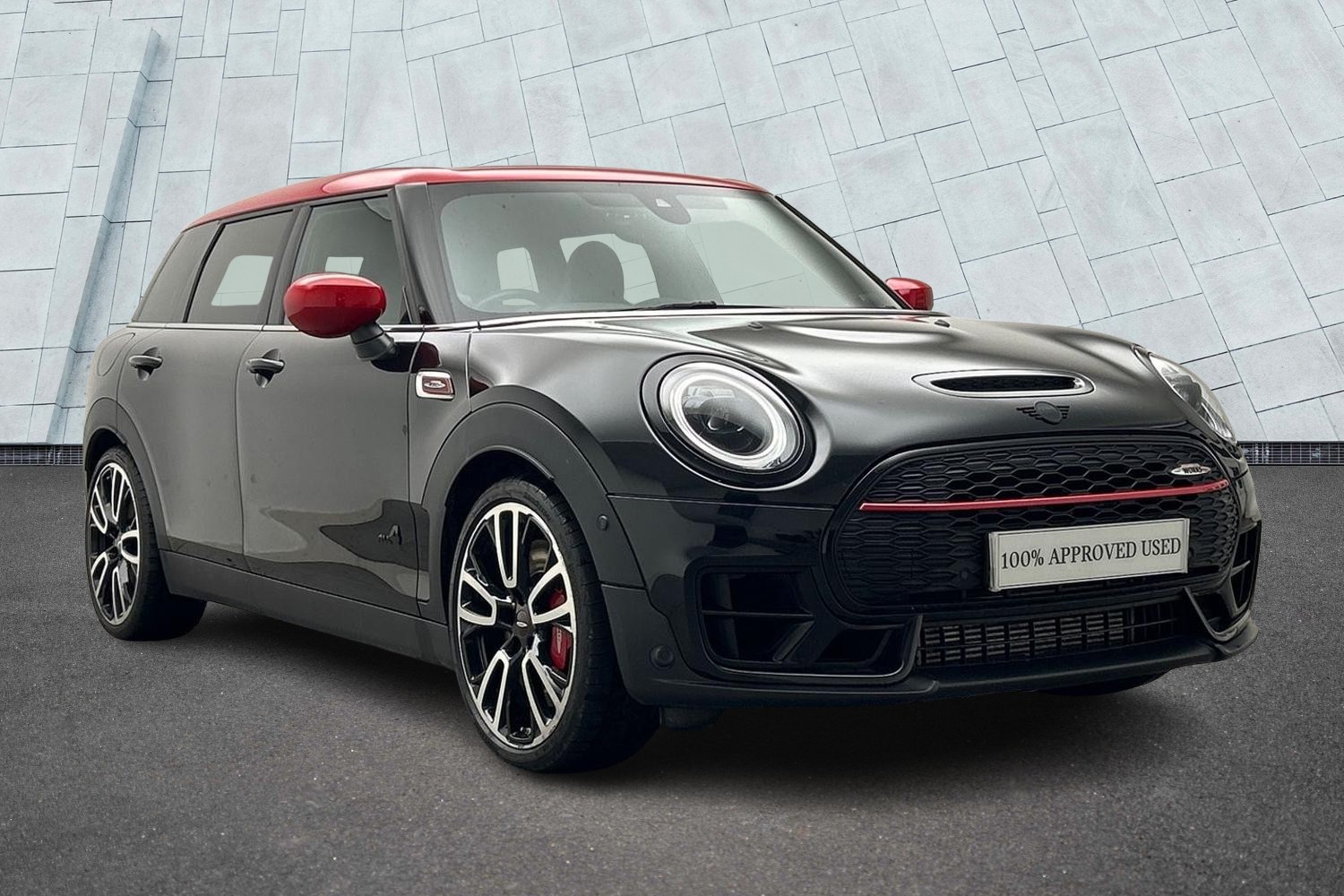 Main listing image - MINI Clubman