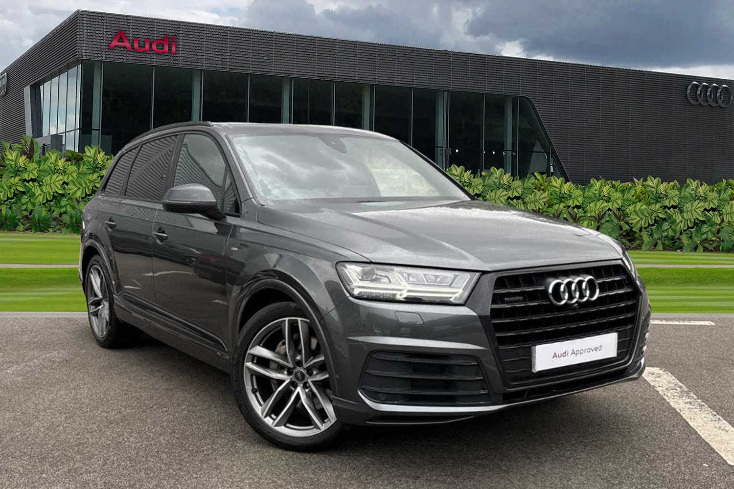 Main listing image - Audi Q7