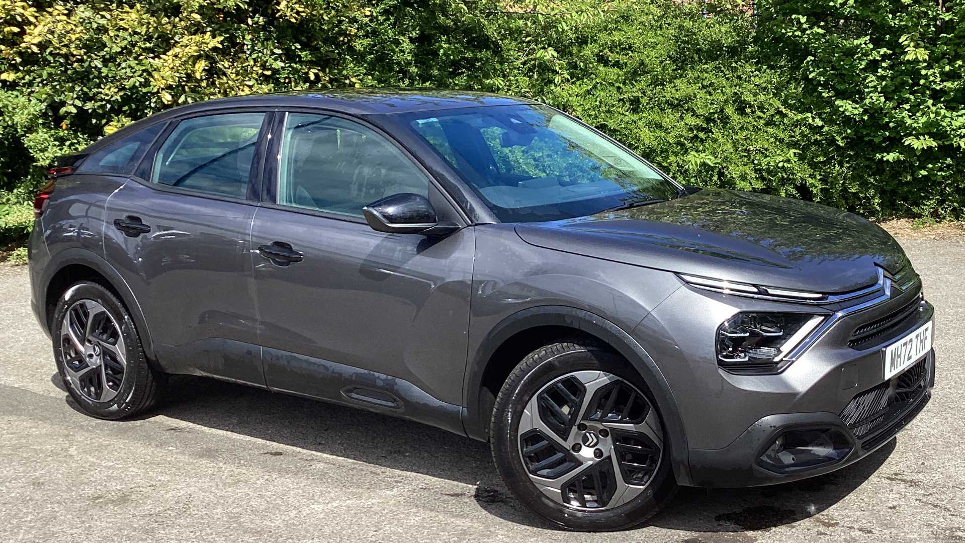 Main listing image - Citroen C4
