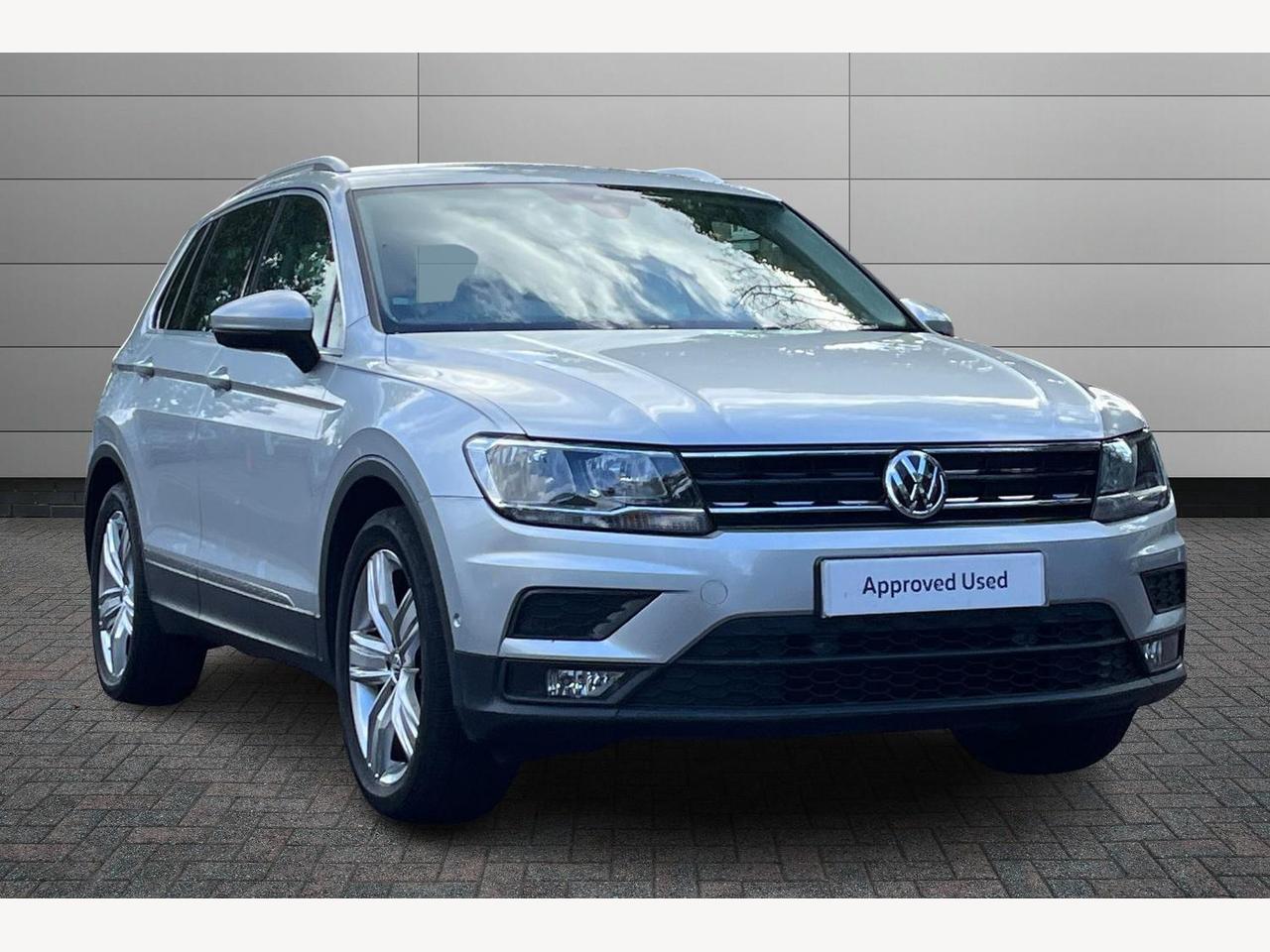 Main listing image - Volkswagen Tiguan