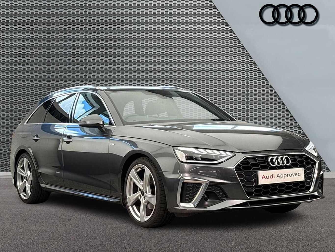 Main listing image - Audi A4