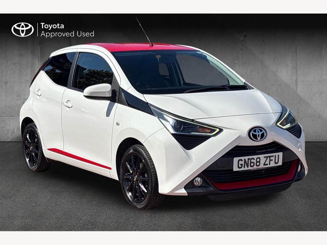 Main listing image - Toyota Aygo