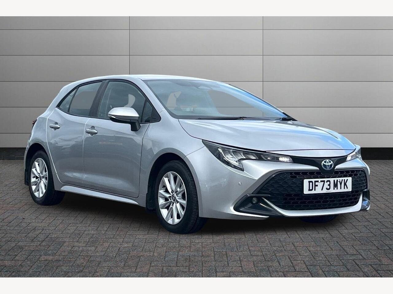 Main listing image - Toyota Corolla