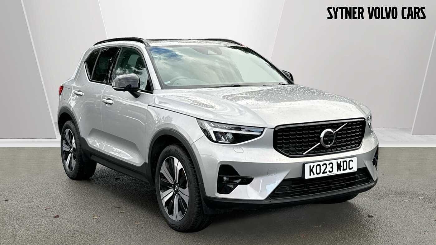 Main listing image - Volvo XC40 Recharge