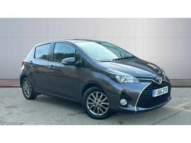 Main listing image - Toyota Yaris