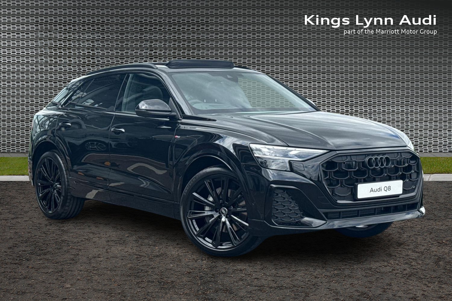 Main listing image - Audi Q8