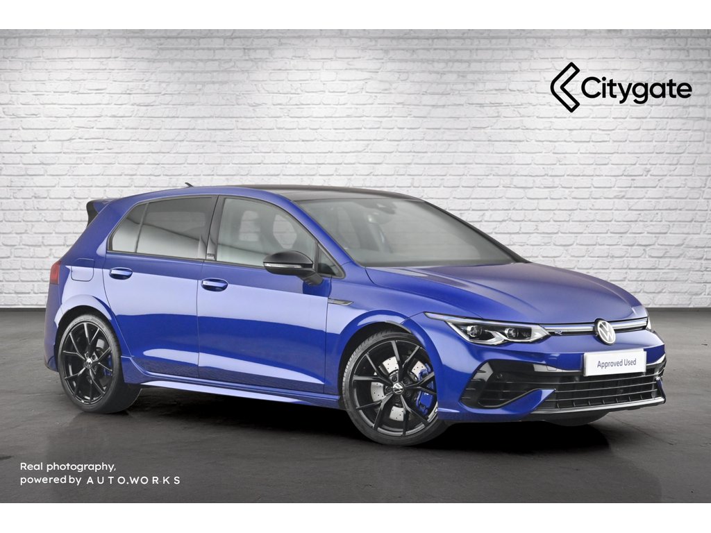 Main listing image - Volkswagen Golf