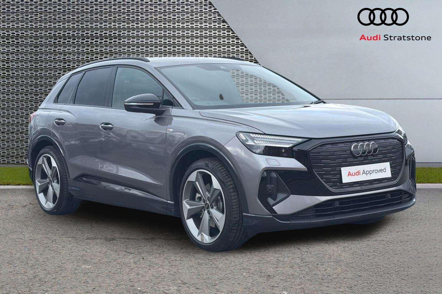 Main listing image - Audi Q4