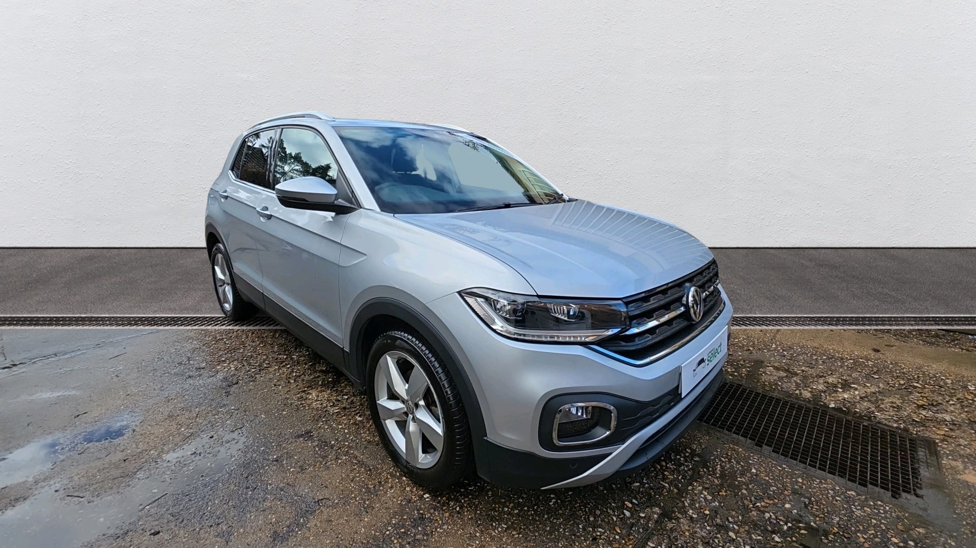 Main listing image - Volkswagen T-Cross