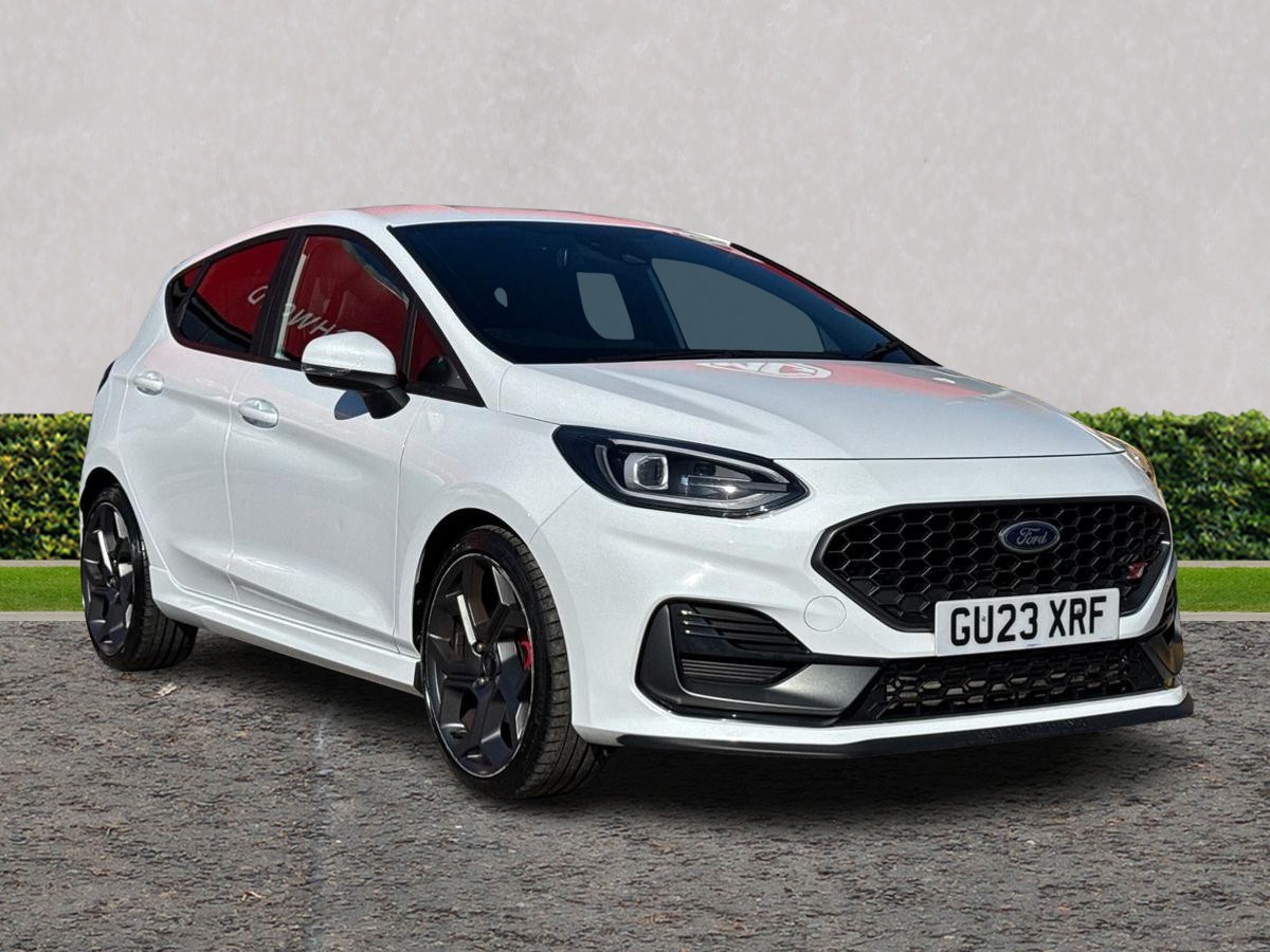 Main listing image - Ford Fiesta ST