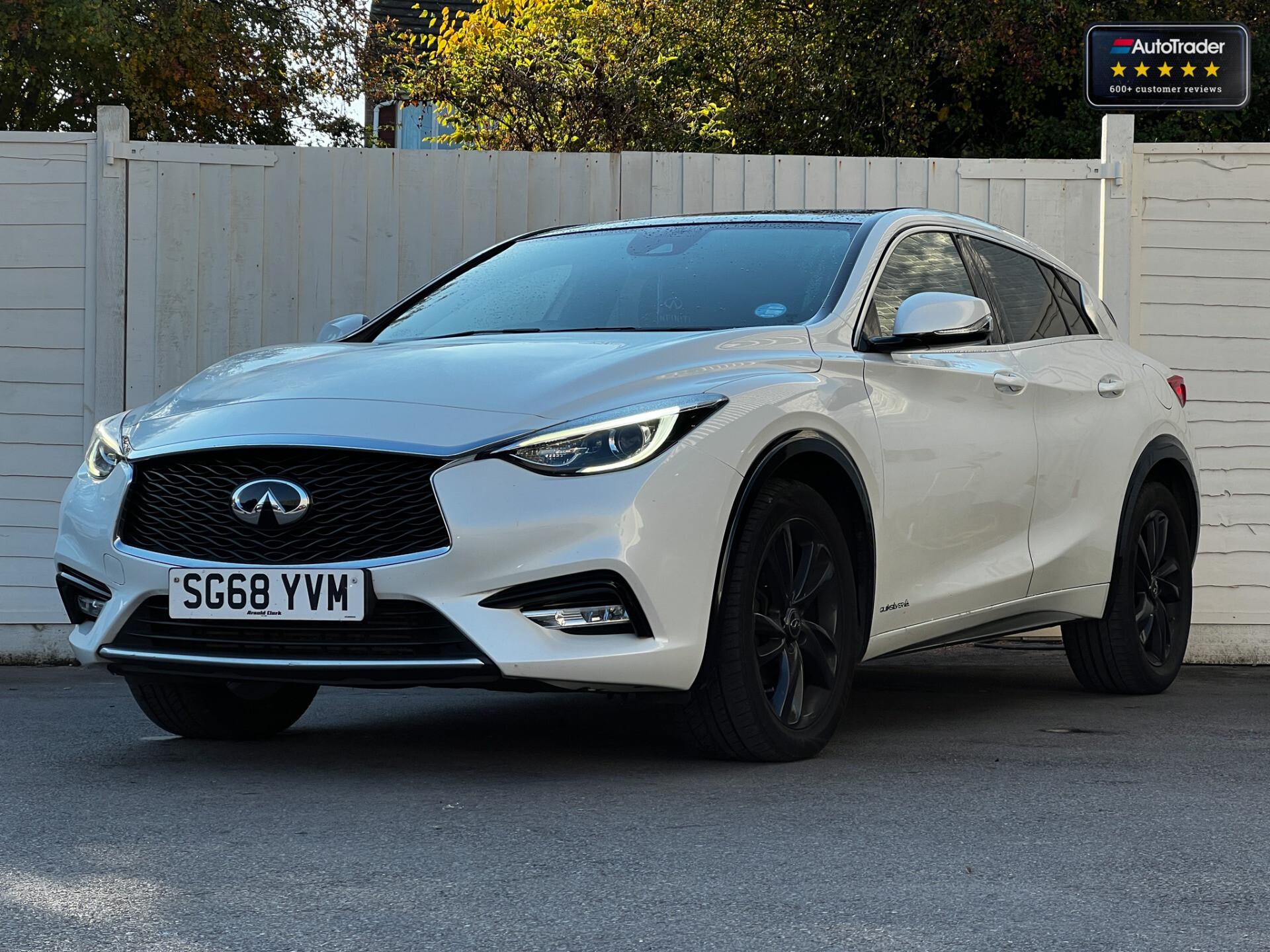 Main listing image - Infiniti Q30