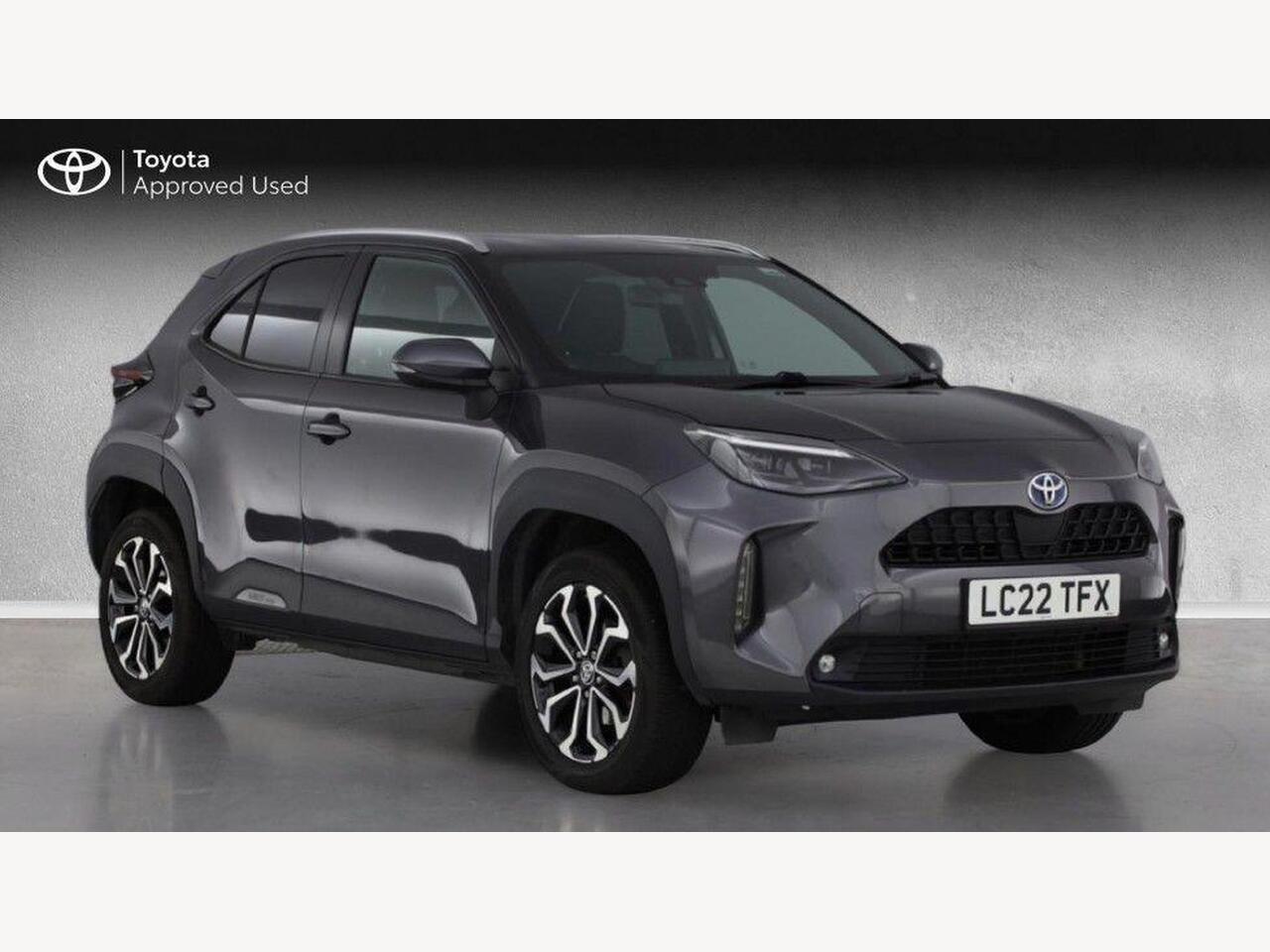 Main listing image - Toyota Yaris Cross