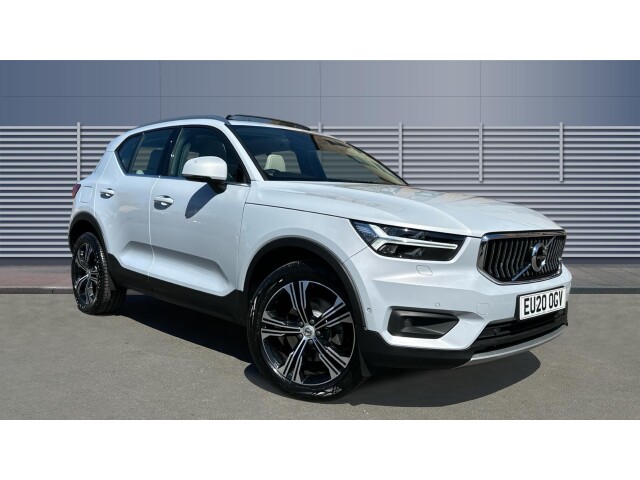 Main listing image - Volvo XC40