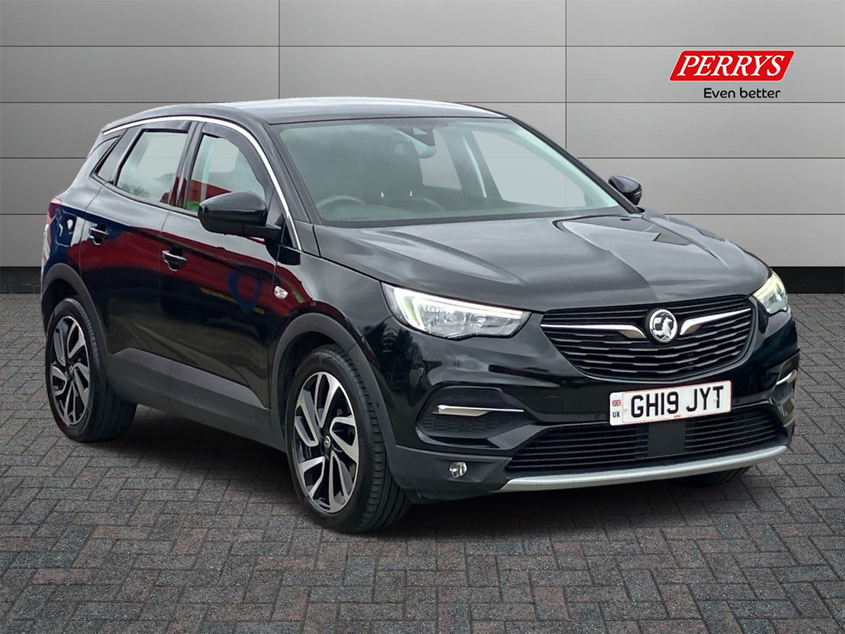 Main listing image - Vauxhall Grandland X