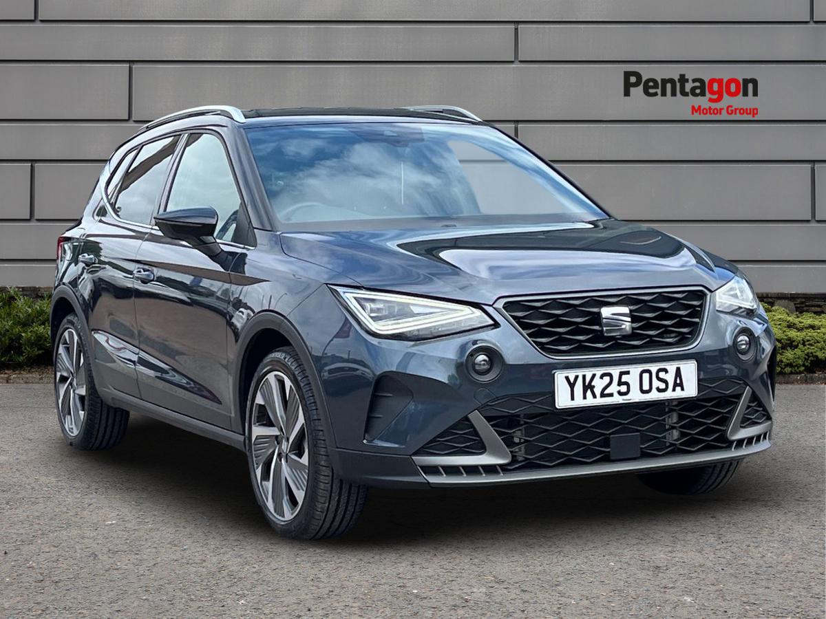 Main listing image - SEAT Arona