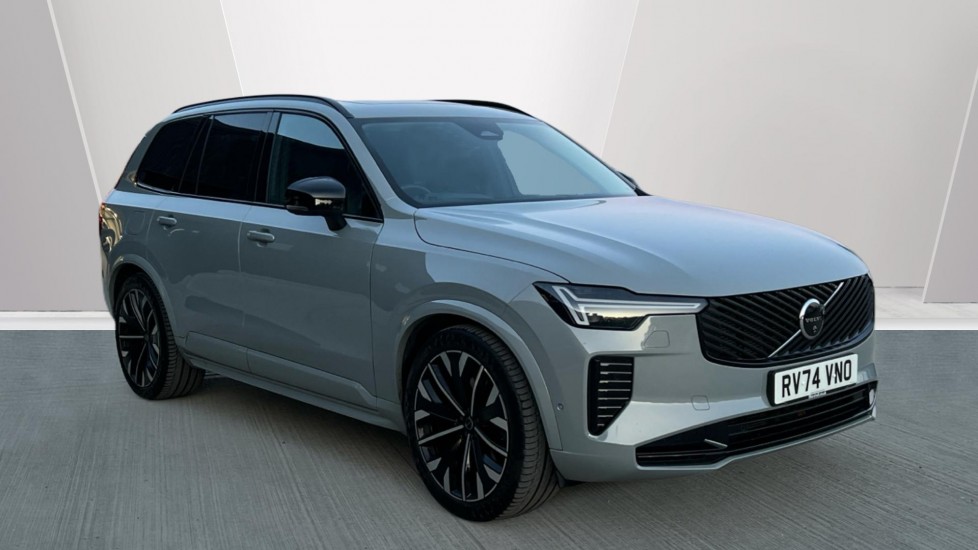 Main listing image - Volvo XC90