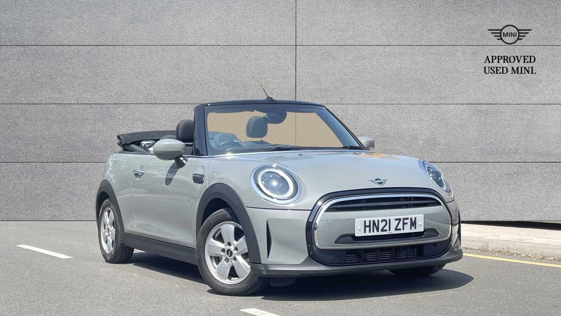 Main listing image - MINI Convertible