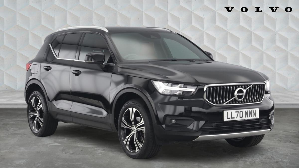 Main listing image - Volvo XC40